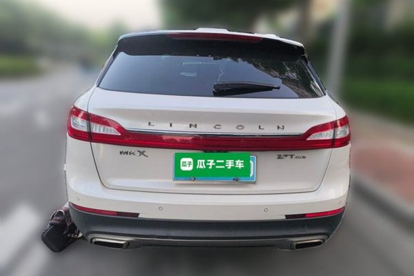 Lincoln MKX 2017, 154600 км, за 7972 USD