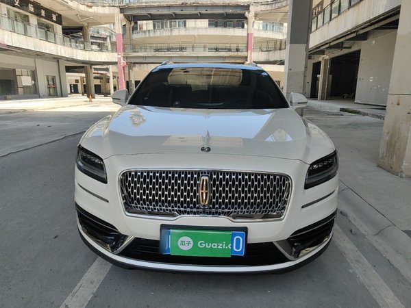 Lincoln Nautilus 2019, 124200 км, за 16915 USD