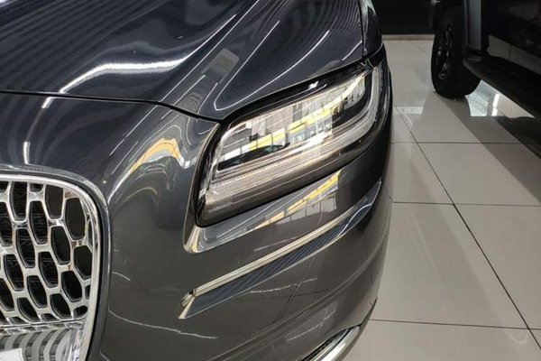 Lincoln Nautilus 2021, 20900 км, за 21962 USD - фото 8