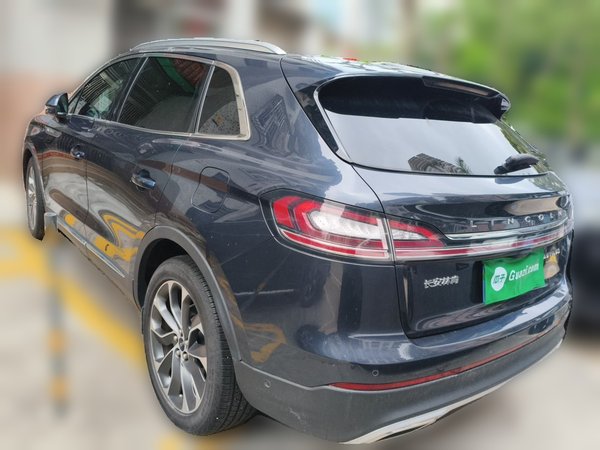 Lincoln Nautilus 2021, 26900 км, за 20845 USD
