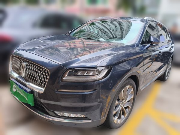 Lincoln Nautilus · 2021 год