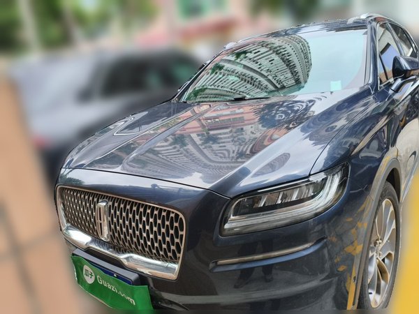 Lincoln Nautilus 2021, 26900 км, за 20845 USD