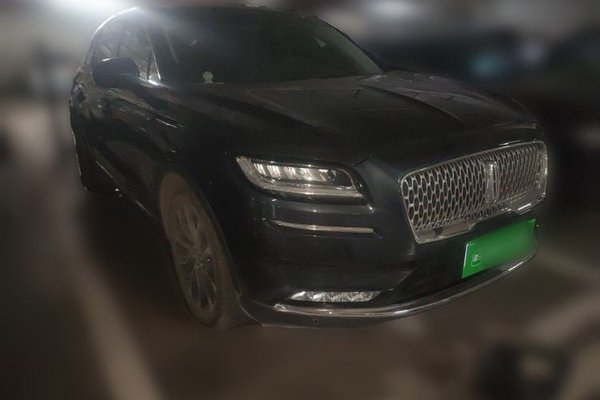 Lincoln Nautilus 2021, 74200 км, за 21534 USD