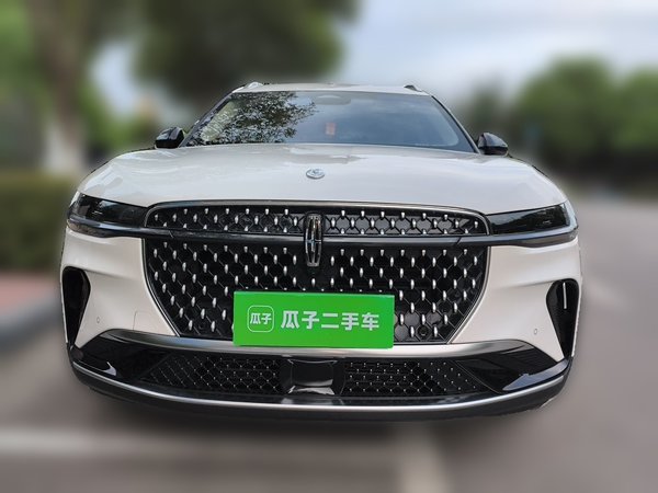 Lincoln Nautilus 2023, 27400 км, за 27883 USD