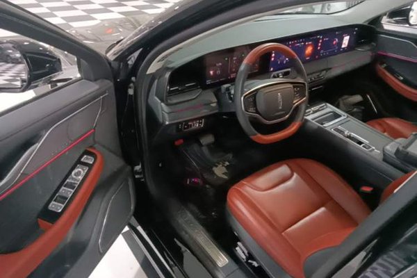 Lincoln Z 2022, 25900 км, за 21857 USD - фото 19