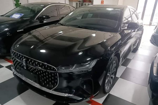 Lincoln Z · 2022 год