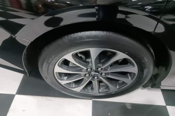 Lincoln Z 2022, 25900 км, за 21857 USD - фото 10