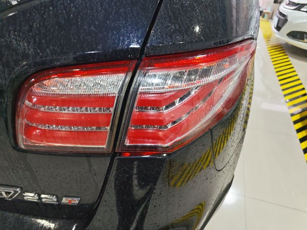 Luxgen Great 7 SUV 2014, 142400 км, за 3796 USD - фото 7