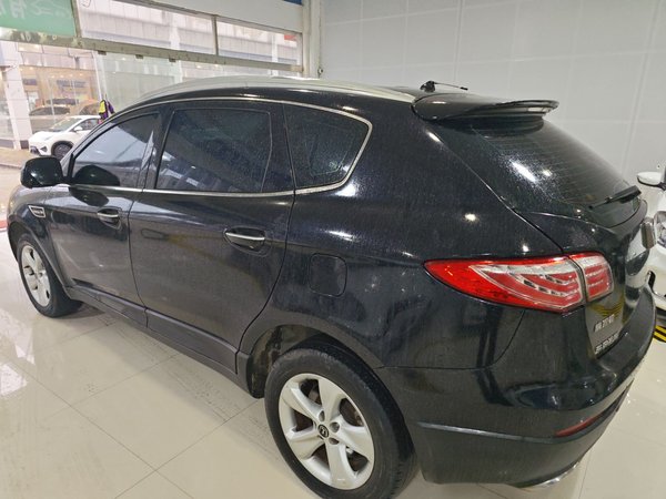 Luxgen Great 7 SUV 2014, 142400 км, за 3796 USD