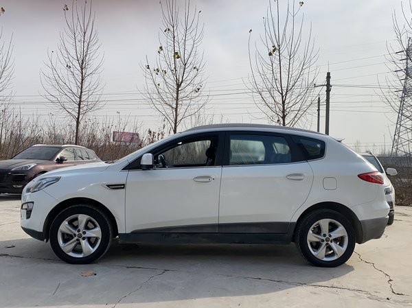 Luxgen Great 7 SUV 2014, 111400 км, за 4038 USD