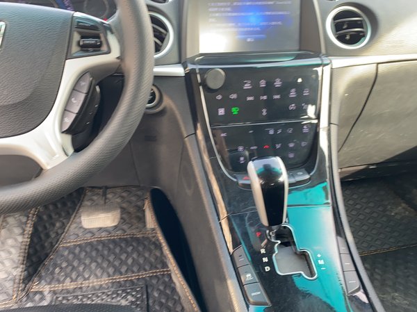 Luxgen Great 7 SUV 2014, 111400 км, за 4038 USD - фото 23