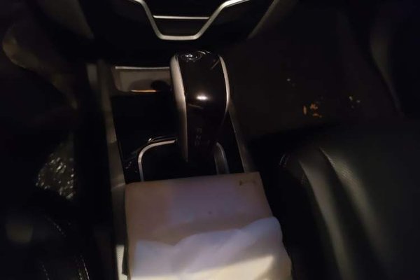 Luxgen U6 SUV 2014, 75000 км, за 2597 USD - фото 14