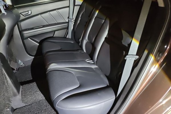 Luxgen U6 SUV 2014, 75000 км, за 2597 USD - фото 17