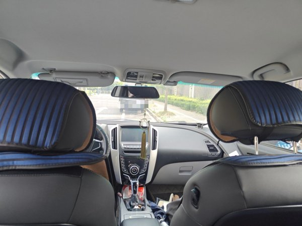 Luxgen U6 SUV 2015, 52800 км, за 2798 USD - фото 11