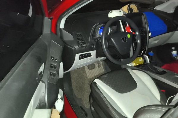 Luxgen U6 SUV 2015, 65400 км, за 2509 USD - фото 17