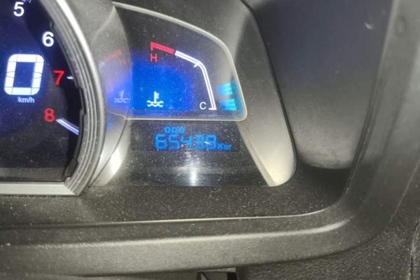 Luxgen U6 SUV 2015, 65400 км, за 2509 USD - фото 13