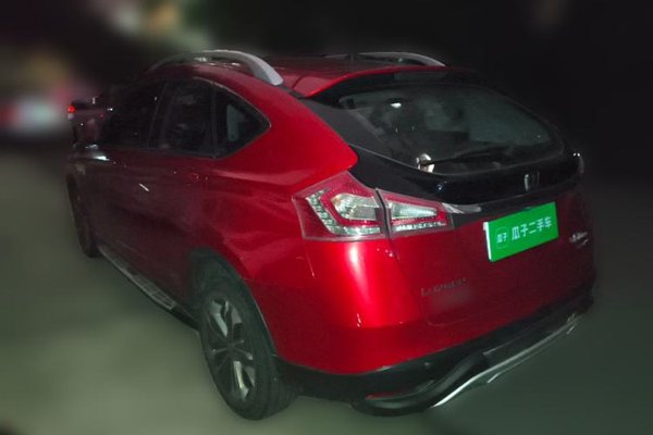 Luxgen U6 SUV 2015, 65400 км, за 2509 USD