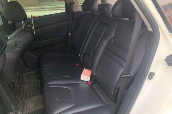 Luxgen U6 SUV 2015, 53900 км, за 3015 USD - фото 18