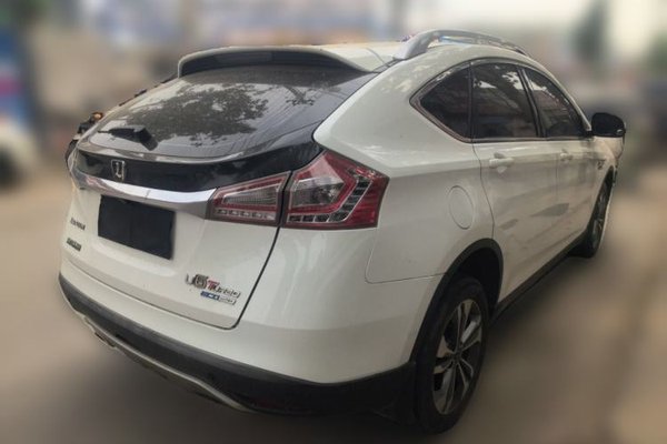 Luxgen U6 SUV 2015, 53900 км, за 3015 USD - фото 6