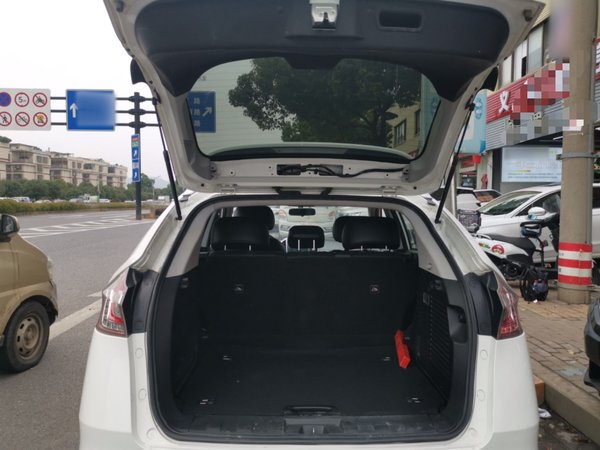 Luxgen U6 SUV 2016, 95400 км, за 4317 USD - фото 18