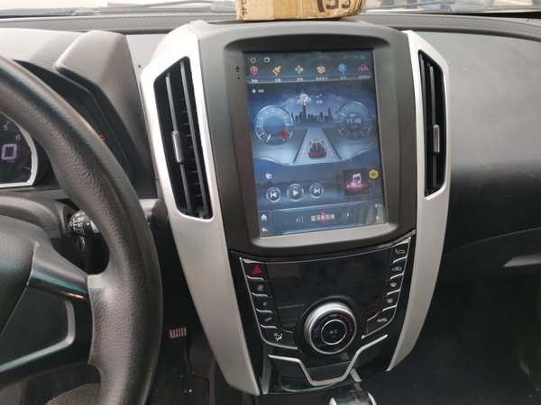 Luxgen U6 SUV 2016, 95400 км, за 4317 USD - фото 14