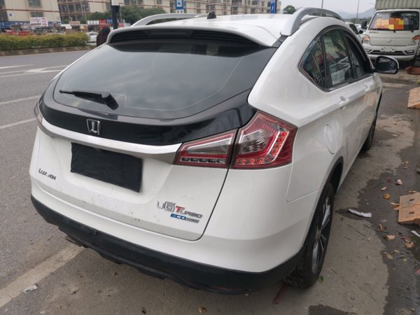 Luxgen U6 SUV 2016, 95400 км, за 4317 USD - фото 7