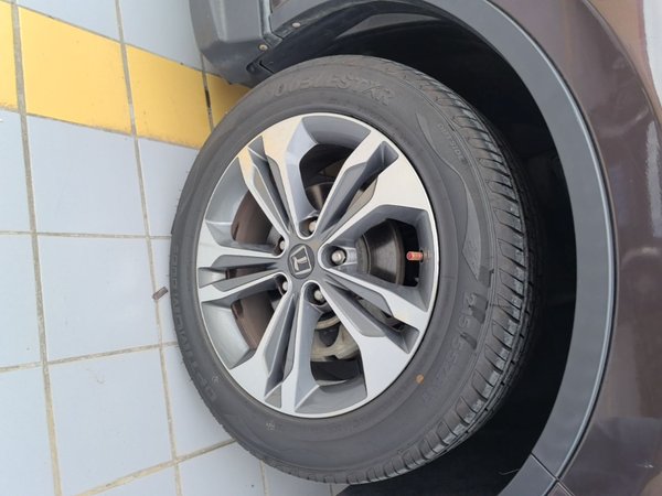 Luxgen U6 SUV 2017, 93900 км, за 4443 USD - фото 8