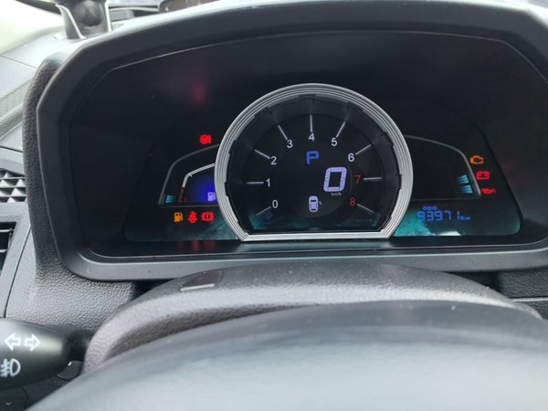 Luxgen U6 SUV 2017, 93900 км, за 4443 USD - фото 15