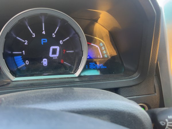 Luxgen U6 SUV 2017 1.8T Fashion-Upgraded Model, 2017 года