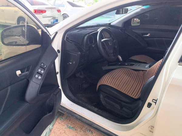 Luxgen U6 SUV 2017, 185700 км, за 3795 USD - фото 15