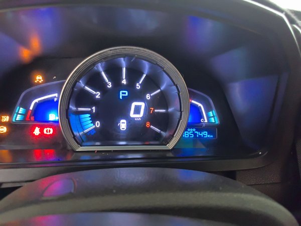 Luxgen U6 SUV 2017, 185700 км, за 3795 USD - фото 11