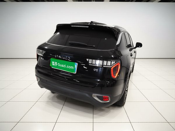 Lynk & Co 01 2017, 96200 км, за 8687 USD - фото 6