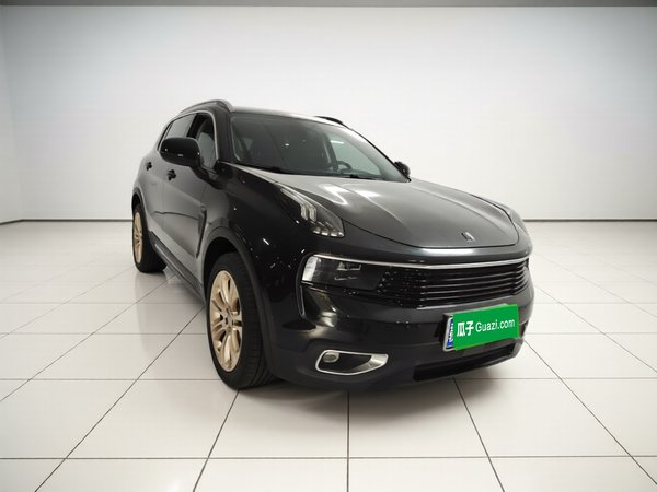 Lynk & Co 01 2017, 96200 км, за 8687 USD