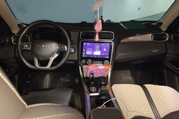 Lynk & Co 01 2019, 54000 км, за 8890 USD