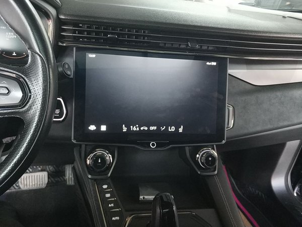 Lynk & Co 01 2021, 122500 км, за 14200 USD - фото 16