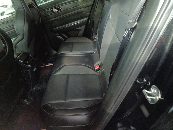 Lynk & Co 01 2021, 122500 км, за 13555 USD - фото 16