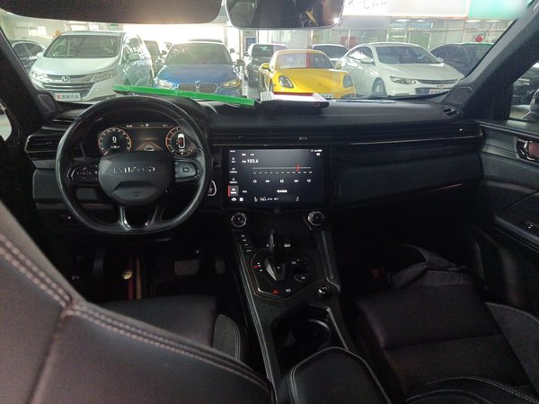 Lynk & Co 01 2021, 122500 км, за 13555 USD - фото 9