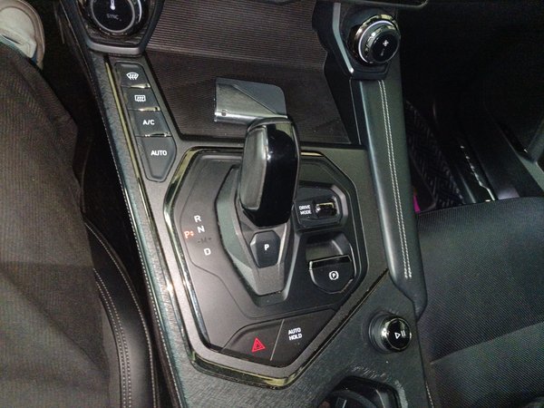 Lynk & Co 01 2021, 122500 км, за 13555 USD - фото 13