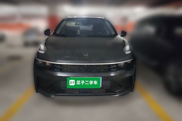 Lynk & Co 01 2021, 34900 км, за 10887 USD