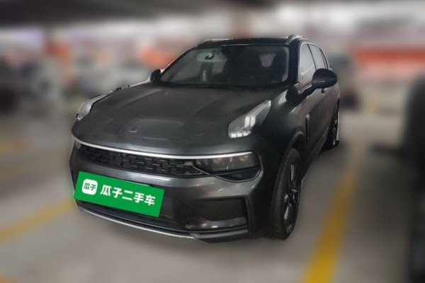 Lynk & Co 01 · 2021 год