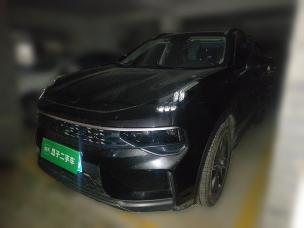 Lynk & Co 01 2021, 44600 км, за 12283 USD