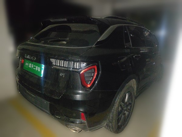 Lynk & Co 01 · 2021 год