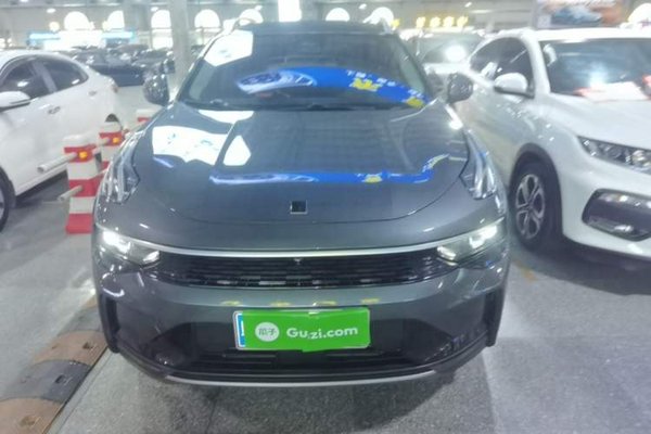 Lynk & Co 01 2023, 44200 км, за 15037 USD