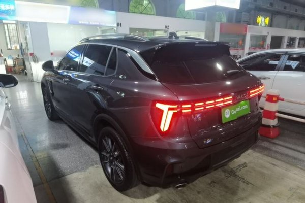Lynk & Co 01 2023, 44200 км, за 15037 USD