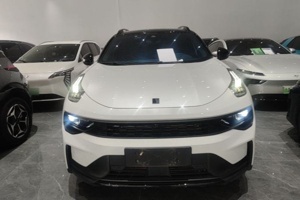 Lynk & Co 01 EM-P 2021, 86100 км, за 11900 USD