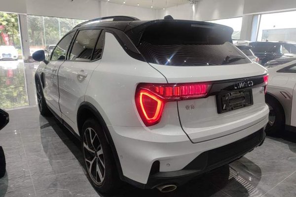 Lynk & Co 01 EM-P 2021, 86100 км, за 11900 USD