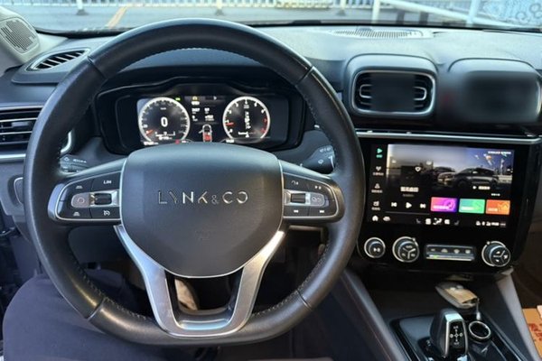 Lynk & Co 02 2019, 57400 км, за 10881 USD - фото 44