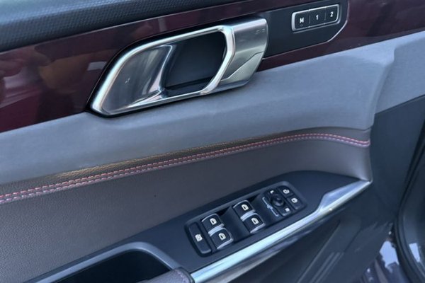 Lynk & Co 02 2019, 57400 км, за 10881 USD - фото 38