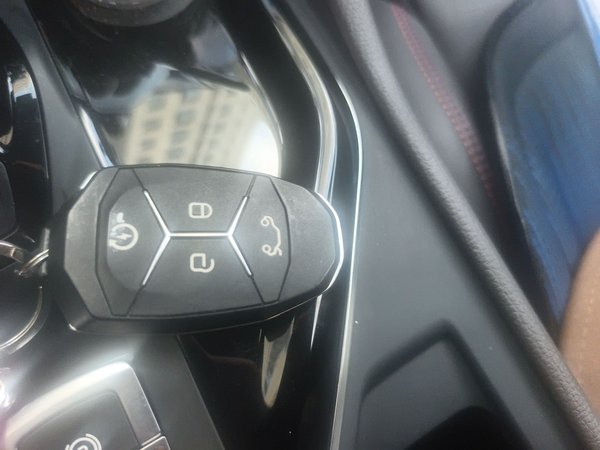 Lynk & Co 02 2020, 77200 км, за 9008 USD - фото 15