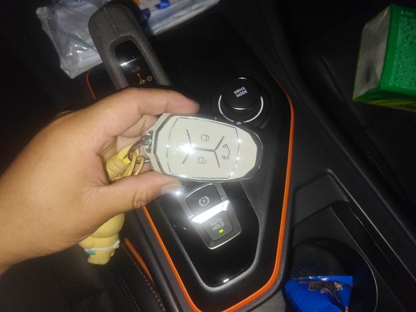 Lynk & Co 02 Hatchback 2021, 48099 км, за 12427 USD - фото 9